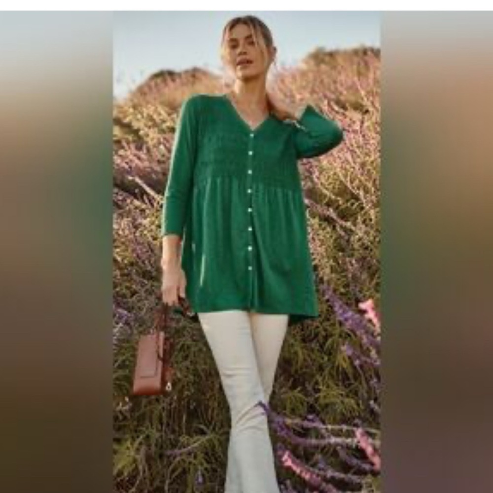 J Jill Smocked-Bodice Tunic Top
Green Size XL Tall